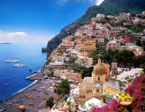 Positano e Amalfi con barca da Napoli