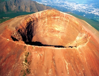 Il cratere del Vesuvio